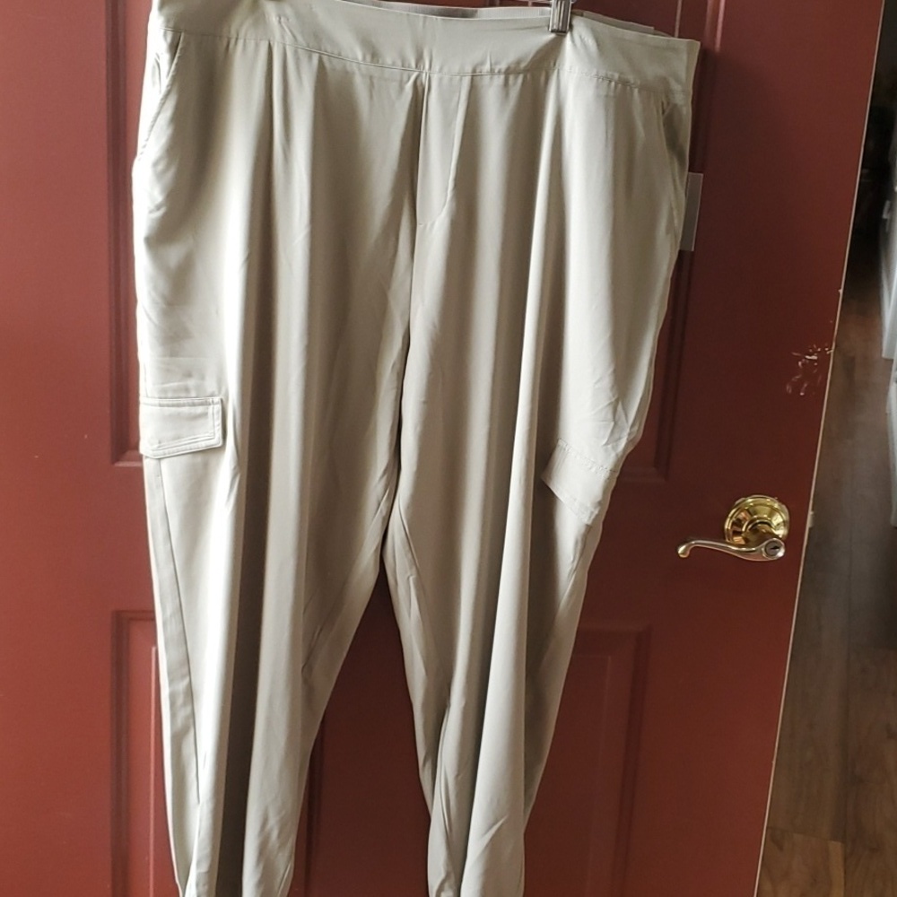 Soft Surroundings sage green lively cargo  jogger ankle SZ 2X